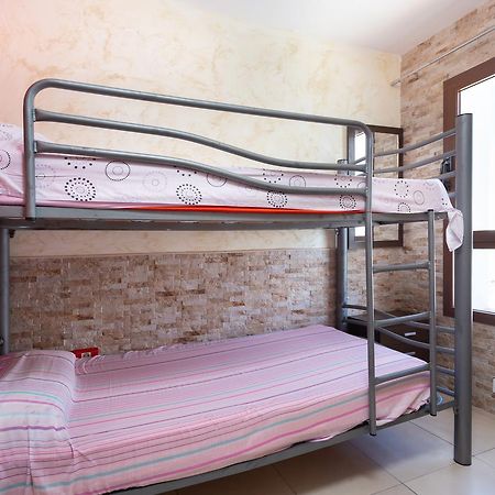 Parque Santiago 2 Apartamento 410 أرونا المظهر الخارجي الصورة