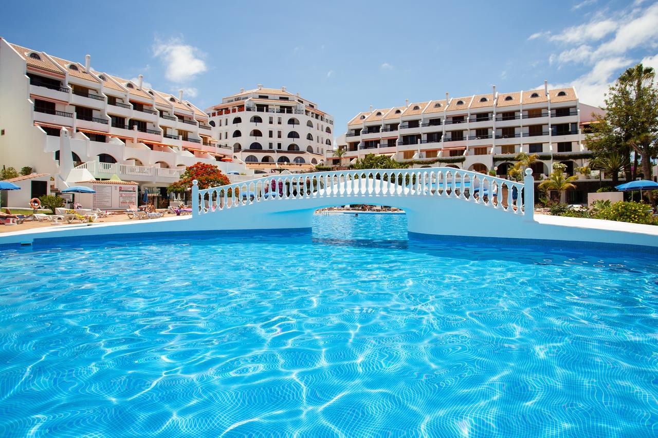 Parque Santiago 2 Apartamento 410 أرونا المظهر الخارجي الصورة